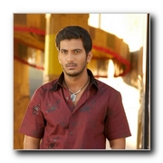 Nee Vaenundaa Chellam Gallery